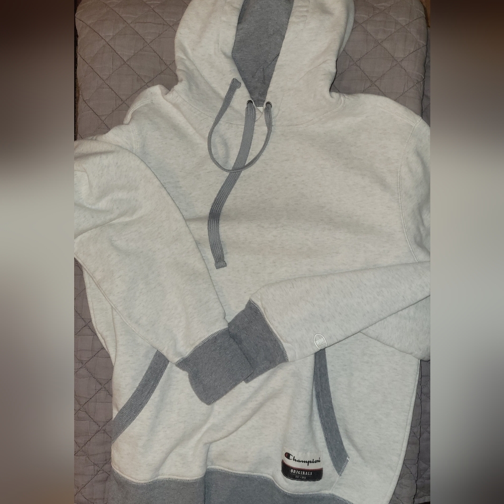Like new size Medium Champion hoodie.